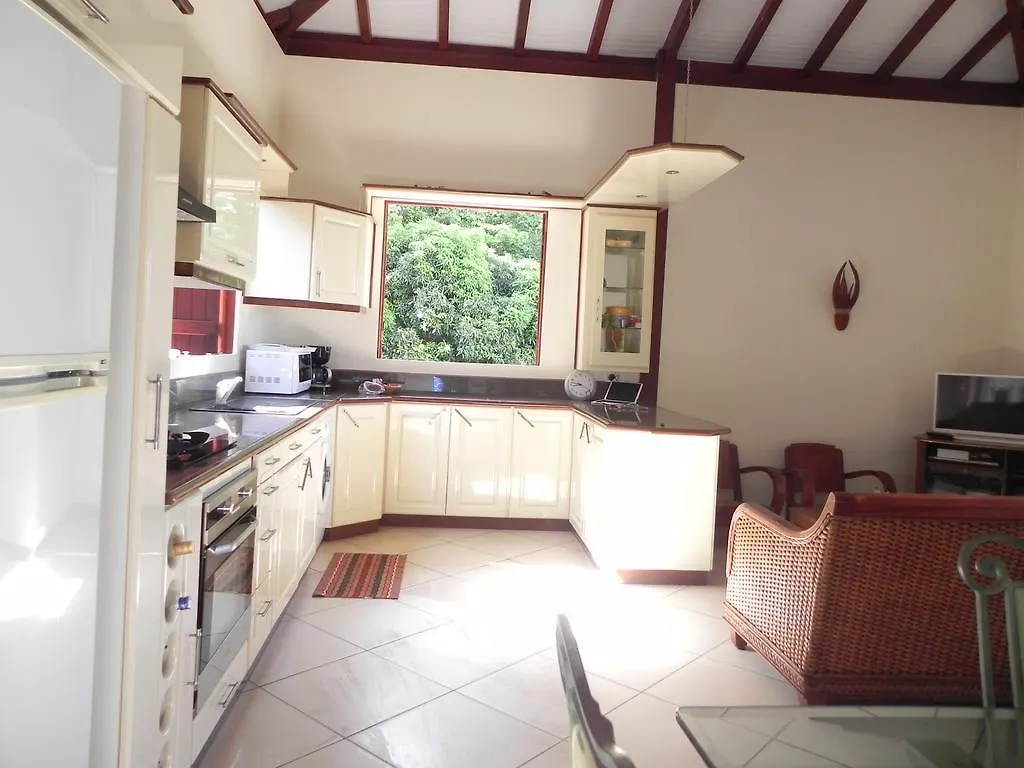 Villa entre mer et montagne Deshaies