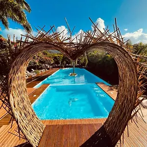 Tropicana Aparthotel